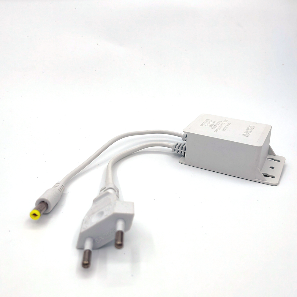 Blanc AC 100-240V entrée DC 12 - Ac Outdoor Power avis et prix